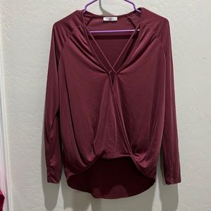 Q USA Small Crisscross Front Long Sleeve